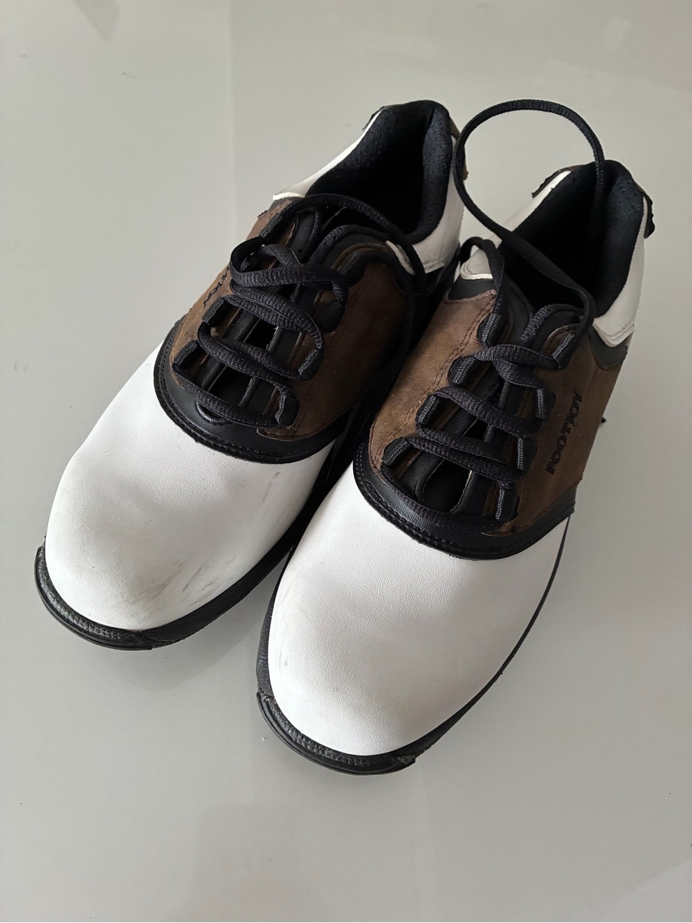FootJoy saddle style junior golf shoes big kids size 5